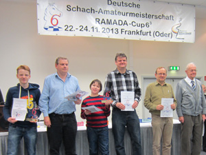 Siegerehrung Gruppe - A: Julian Grötzbach, Andreas Peschel, Kevin Schröder, Gerald Löw, Michael Schulz, Hubert Walkewitz