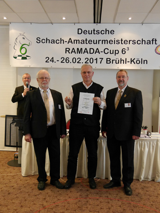 Silberner Springer für 25 DSAM-Teilnahmen: Peter Neumann
