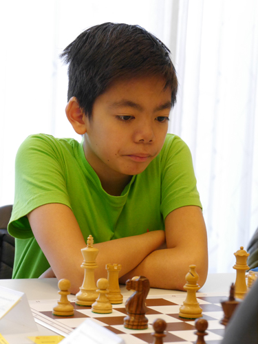 Der junge Leipziger Alex Nguyen kämpft beim Finale in der A-Gruppe.